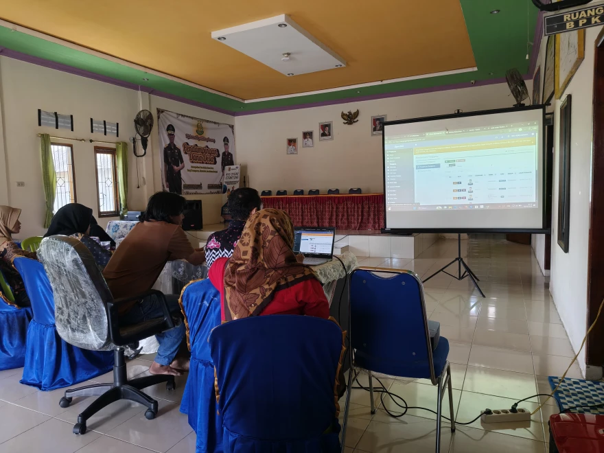 PELATIHAN APLIKASI SISTEM 